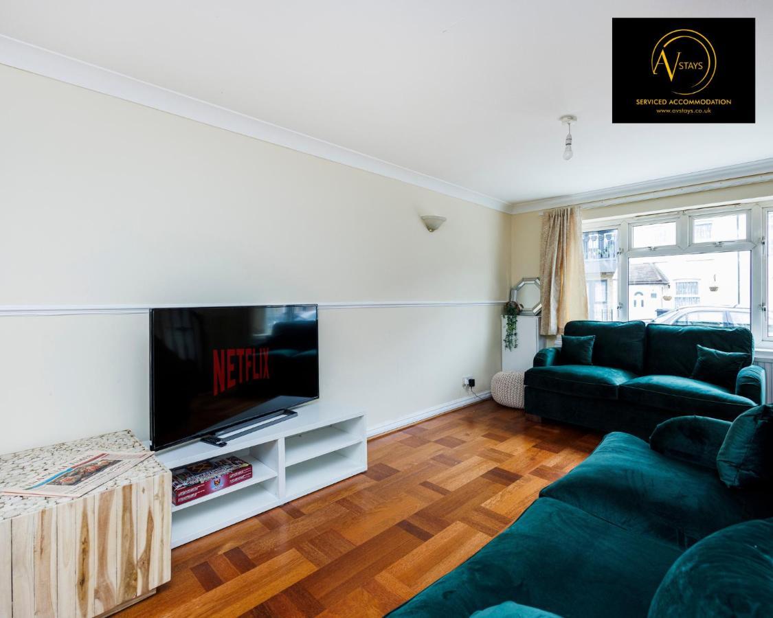 2 Bedroom House By Av Stays Short Lets Croydon With Free Wi-fi Vakantiehuis